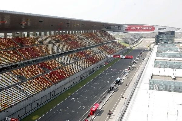 Formula One World Championship: Pit complex and main grandstand