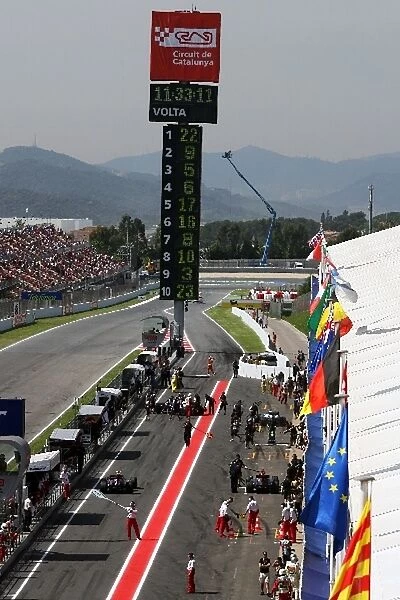 Formula One World Championship: The pit lane at the end of the session
