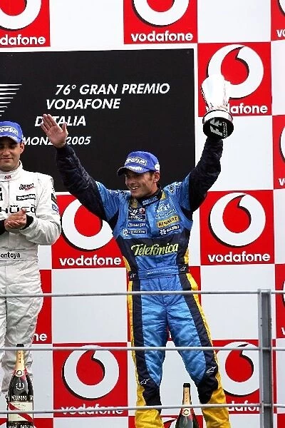 Formula One World Championship: Third place Giancarlo Fisichella Renault on the podium
