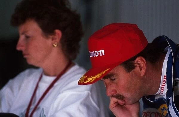 Formula One World Championship: Race winner Nigel Mansell with his wife Rosanne