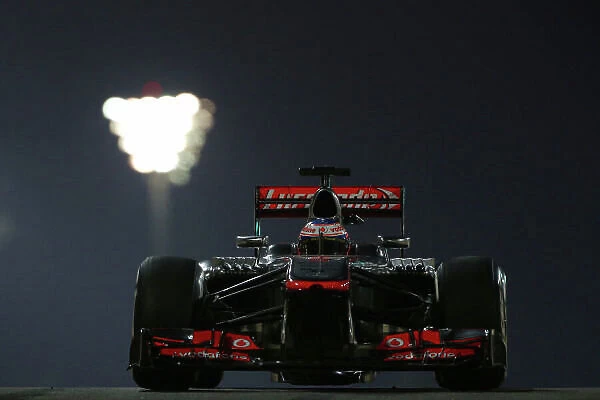 Formula One World Championship, Rd17, Abu Dhabi Grand Prix, Practice, Yas Marina Circuit, Abu Dhabi, UAE, Friday 1 November 2013