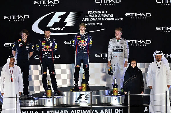 Formula One World Championship, Rd17, Abu Dhabi Grand Prix, Race Day, Yas Marina Circuit, Abu Dhabi, UAE, Sunday 3 November 2013