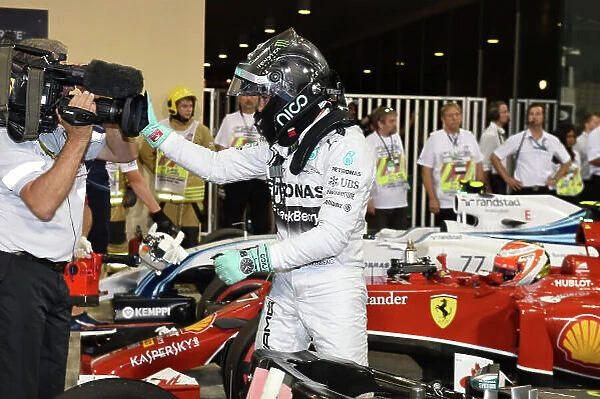 Formula One World Championship, Rd19, Abu Dhabi Grand Prix, Qualifying, Yas Marina Circuit, Abu Dhabi, UAE, Saturday 22 November 2014