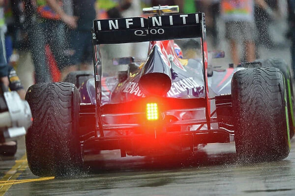 Formula One World Championship, Rd19, Brazilian Grand Prix, Practice, Sao Paulo, Brazil, Friday 22 November 2013