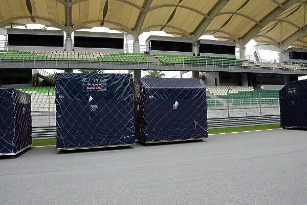 Formula One World Championship, Rd2, Malaysian Grand Prix, Preparations, Sepang, Malaysia, Wednesday 20 March 2013