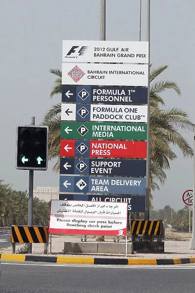 Formula One World Championship, Rd4, Bahrain Grand Prix Preparations, Bahrain International Circuit, Sakhir, Bahrain, Thursday 19 April 2012