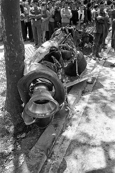 Formula One World Championship: The remains of Jochen Rindts Lotus 49B after his huge accident caused by a collapsed wing