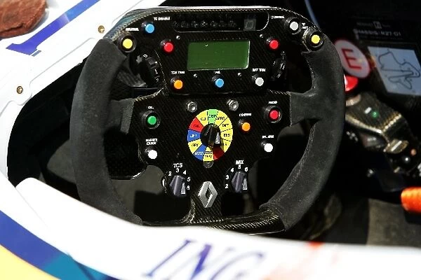 Formula One World Championship: Renault R27 steering wheel