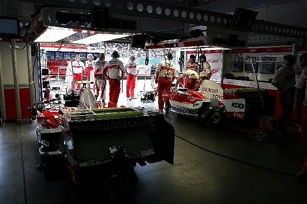 Formula One World Championship: Toyota TF107s in the pits