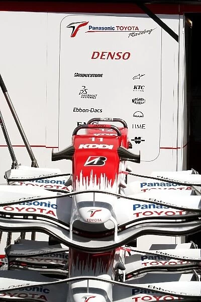 Formula One World Championship: Toyota TF108 front wings