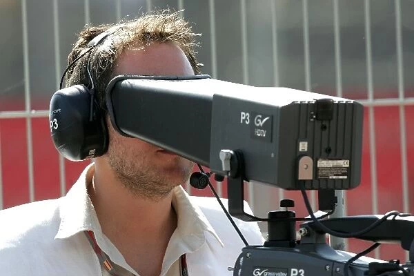 Formula One World Championship: TV camera in the pitlane