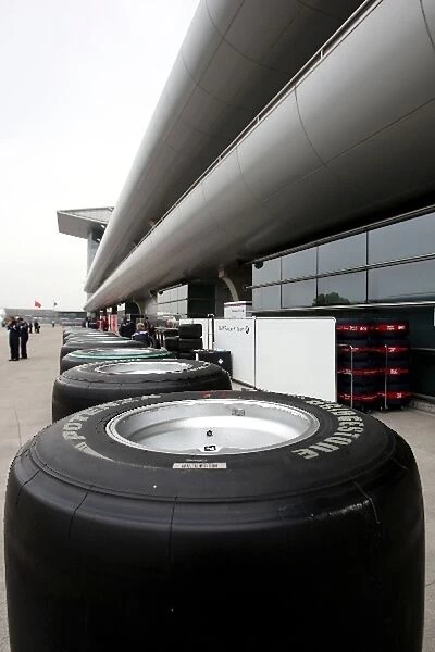 Formula One World Championship: Tyres in the paddock
