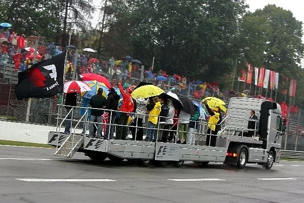 Formula One World Championship: Wet drivers during the drivers parade