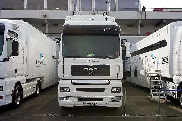 Formula One World Championship: Williams transporters