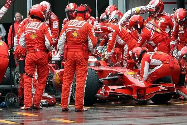 Formula One World Championship: Front wing change for Kimi Raikkonen Ferrari F2008
