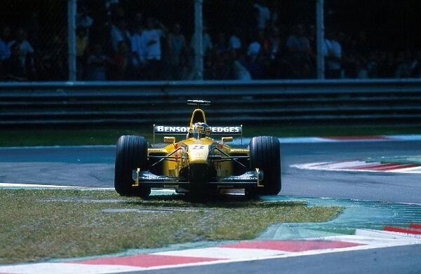 Formula One World Championship: Winner Heinz-Harald Frentzen Jordan Mugen Honda 199