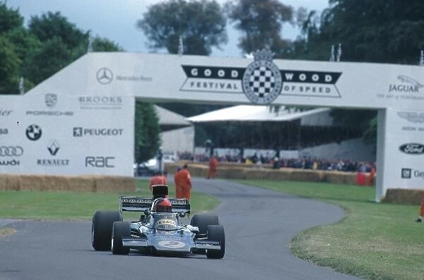 Goodwood Festival of Speed: Emerson Fittipaldi in his 1972 Championship winning JPS Lotus