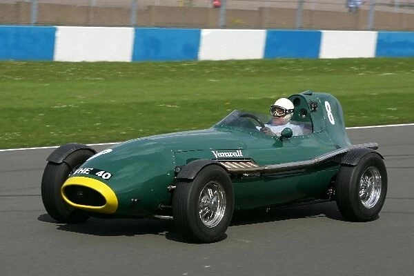 GP Live: Sir Stirling Moss tries out the Vanwall