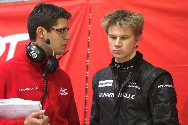 GP2 Asia Series: Niko Hulkenberg ART Grand Prix talks with his engineer