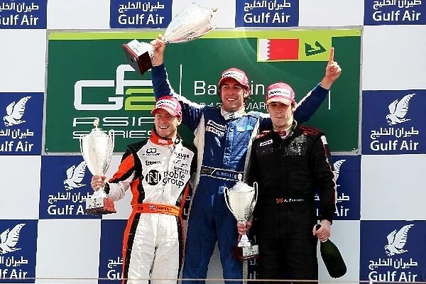 GP2 Asia Series: The podium: Sam Bird ART Grand Prix, second; Giacomo Ricci DPR, race winner; Alvaro Parente Scuderia Colony, third