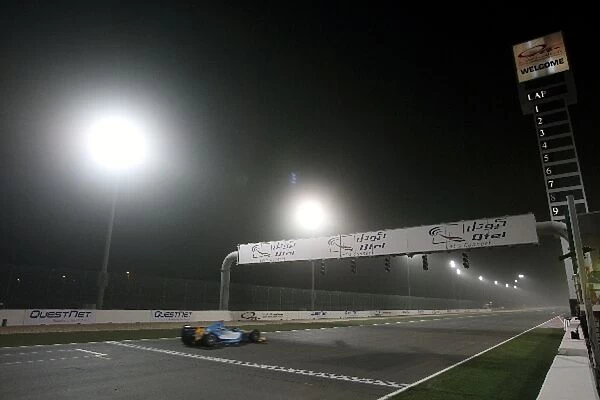 GP2 Asia Series: Startline action: GP2 Asia Series 2008-09, Losail International Circuit, Qatar, Thursday 12 February 2009