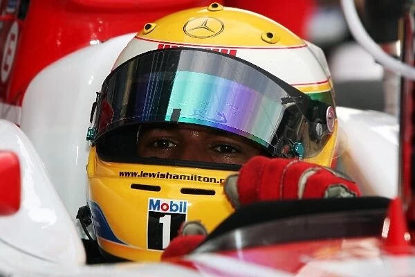 GP2: Lewis Hamilton ART Grand Prix: GP2 Series, Rd 11, Qualifying Day, Monza, Italy, 8 September 2006