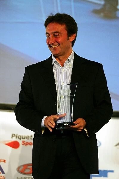 GP2 Series: Adrian Campos: GP2 Series 2007 Prize Giving Ceremony, Umbracle Terrace, Ciudad de lad Artes y las Ciencas, Valencia, Spain, Sunday