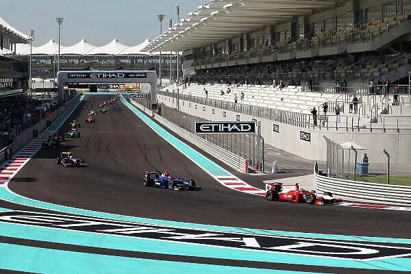 GP2 Series Final, Yas Marina Circuit, Abu Dhabi, UAE, Race 1, Saturday 12 November 2011