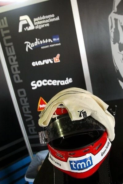 GP2 Series: Helmet of Alvaro Parente Ocean Racing Technology