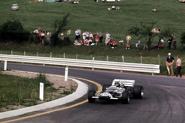 Graham Hill, Lotus 49C, Retired Belgian Grand Prix, Spa Francorchamps, 5-7 Jun 70 World LAT Photographic Tel: +44(0) 181 251 3000 Fax: +44(0) 181 251 3001 Ref: 70 BEL 38
