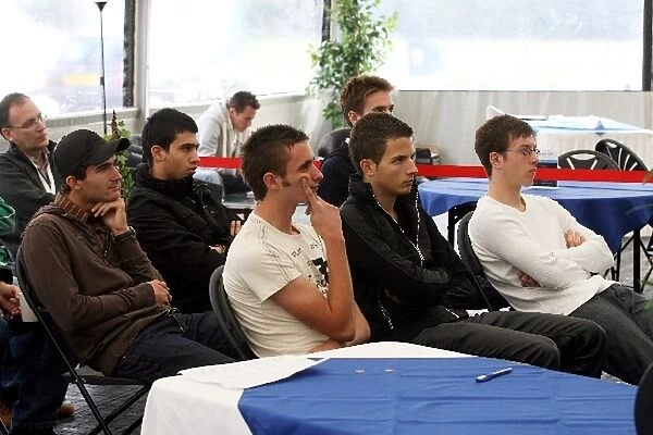 Grand Prix Shootout: The driver candidates listen to the briefing