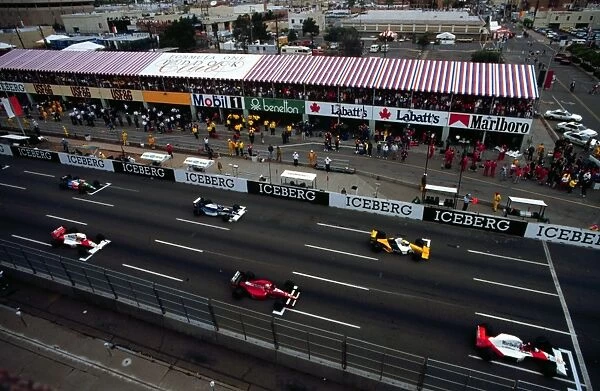 THe grid at the start of the race. Gerhard Berger sits on Pole position