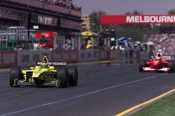 Heinz Harald Frentzen leads Rubens Barrichello