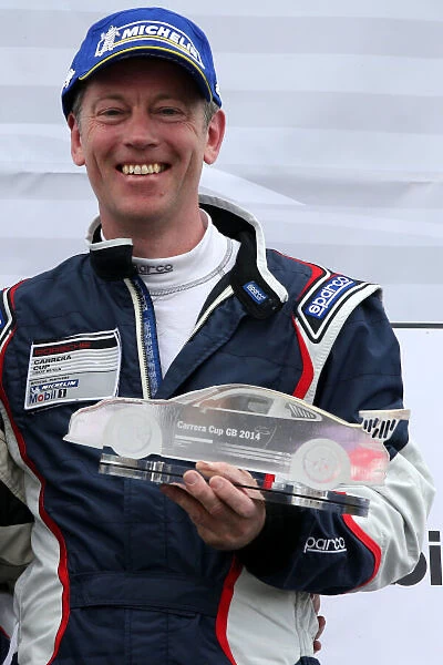 Henney 02. 2014 Porsche Carrera Cup Great Britain,