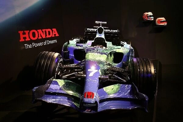 Honda F1 Racing Livery Launch: Honda RA107 with new livery