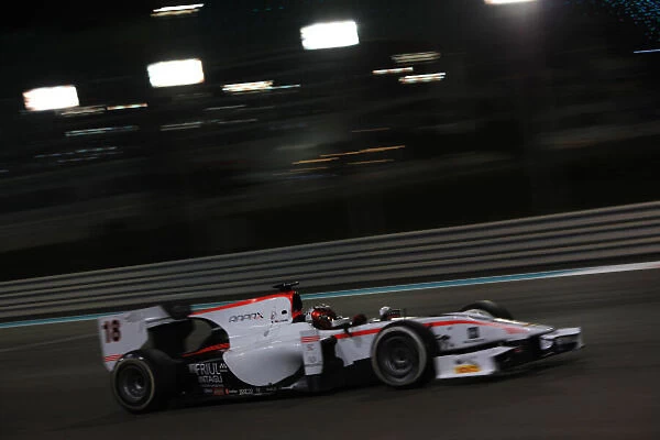 IMG 5972. 2013 GP2 Series Test 3. Yas Marina Circuit, Abu Dhabi, UAE.