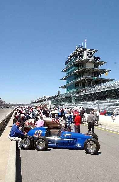 Indy Racing League: 86th Indianpolis 500 Preparations, Indianapolis, USA. 25 May 2002