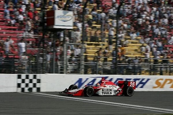 Indy Racing League: Dan Wheldon takes the checkered flag in the Firestone Indy 225, Nazareth Speedway, Nazareth, PA, 29, August, 2004. 04irl13