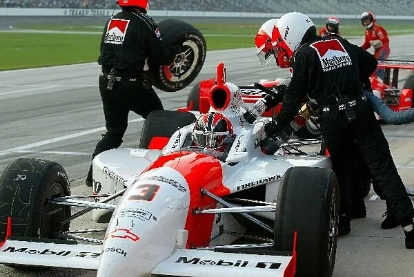 Indy Racing League: Fourth placed Helio Castroneves Team Penske Dallara Chevrolet makes a pitstop