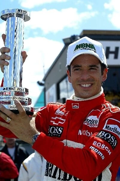 Indy Racing League: Helio Castroneves wins his first IRL pole at the Copper World 200, Phoenix Intl. Raceway, Phoenix, AZ, 16, March, 2002