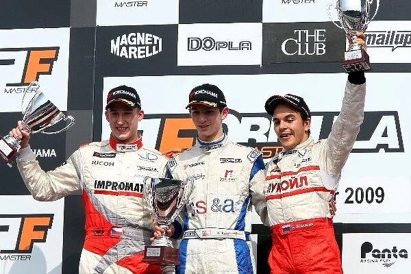 International Formula Master: Race 2 podium and results