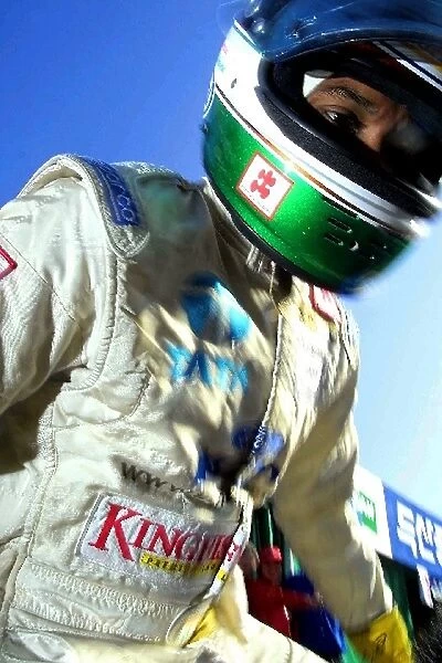International Formula Three: Narain Karthikeyan Carlin Motorsport