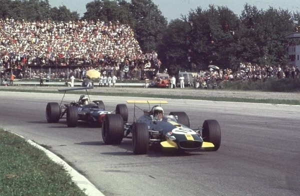 Jack Brabham leads Piers Courage: Italian Grand Prix, Monza 8th September 1968 Rd 9