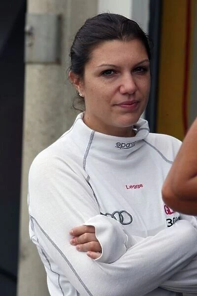 DTM. Katherine Legge (GBR), Audi Sport Team Rosberg, Glamour Audi A4 DTM (2009).