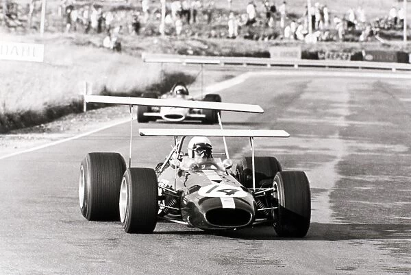 Kyalami, South Africa. 1 March 1969: Jack Brabham, Brabham BT26-Ford, retired, action