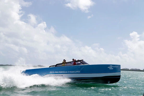 L5R2288. Miami e-Prix 2015.. PR Event - Boat Trip.