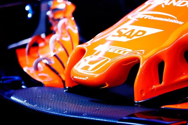 Launch front wing