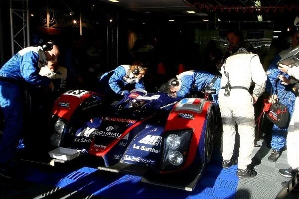 Le Mans 24 Hour Race: Jean-Marc Gounon  /  Guillaume Moreau Courage LC70 AER is worked on in the garage