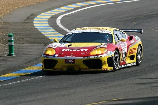 Le Mans 24 Hours: David Terrien  /  Fabrizio de Simone  /  Fabio Babini JMB Racing Ferrari 360 GT
