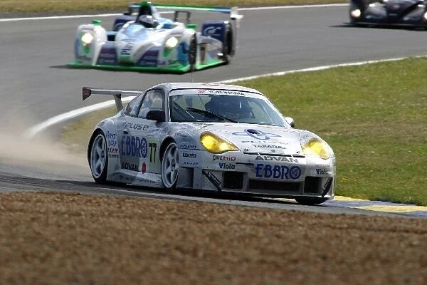 Le Mans 24 Hours: Haruki Kurosawa  /  Kazuyuki Nishizawa  /  Manabu Orido Choroq Racing Team Porsche 911 GT3-RSR